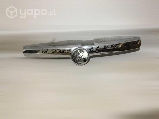 Bisel mascara fiat strada 2015 2018