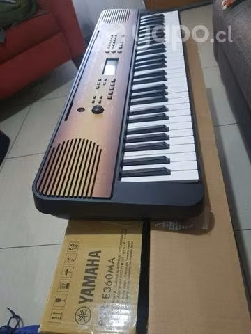 Teclado yamaha psr-E360MA