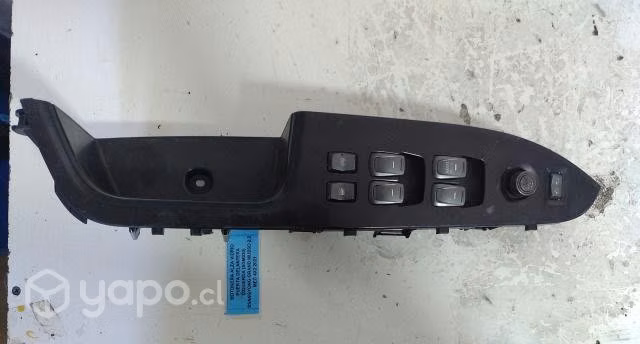 Botonera Alza Vidrio Puerta Delantera Izquierda (S