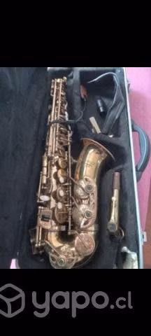 Saxofón alto Etinger