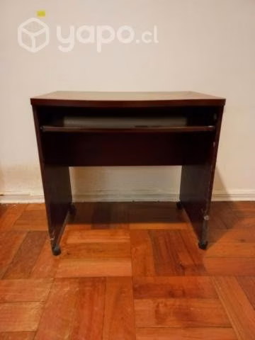 Escritorio de madera - Imagen 4