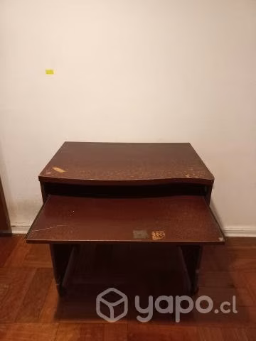 Escritorio de madera