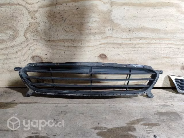 Rejilla Hyundai Accent RB /m01jrgd