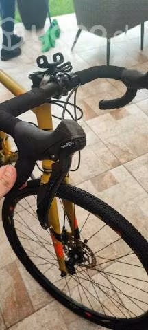 Bicicleta Gravel Oxford Stardust 5 con upgrade