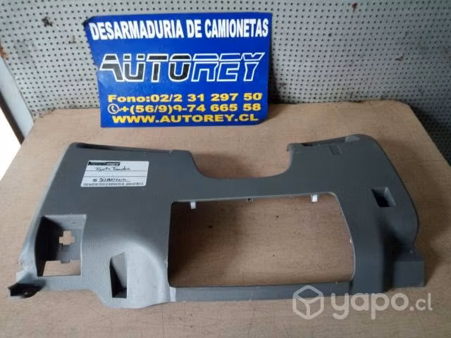 Tapa inferior izquierda tablero Toyota Tundra