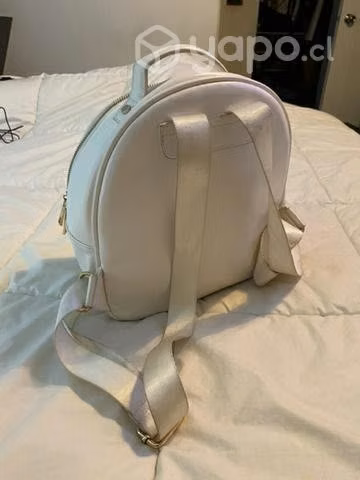 Mochila blanca marques