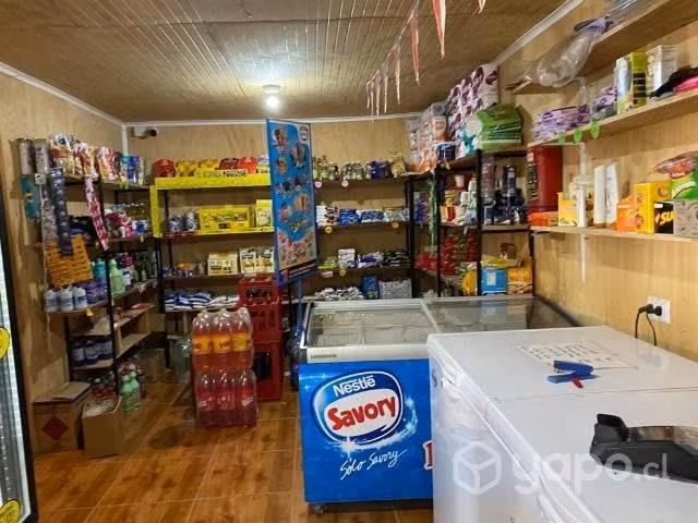 Casa esquina con negocio funcionando