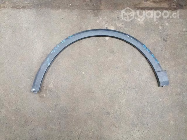 Moldura delantera izquierda mg zs original