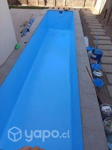 Revestimiento de piscinas en fibra de vidrio