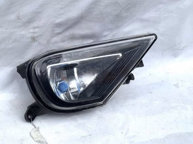Neblinero derecho Volkswagen Touareg