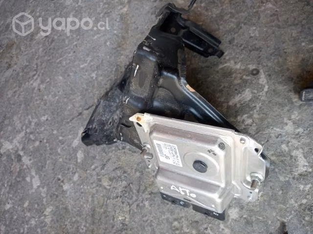 Suzuki alto k10 2016 ecu chapa capot palanca benci