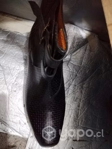 Bota huaso nueva,sin uso 100% cuero