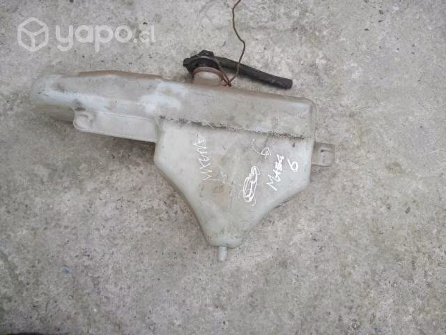 Mazda 6 deposito de agua original con tapa envio