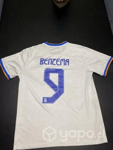 Camiseta de fútbol benzema
