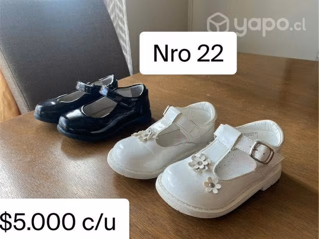 Zapatos de niña