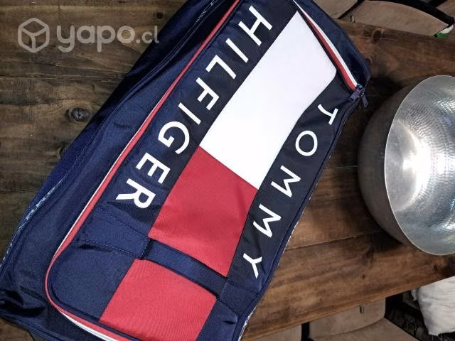 Maleta bolso tommy hilfiger con ruedas