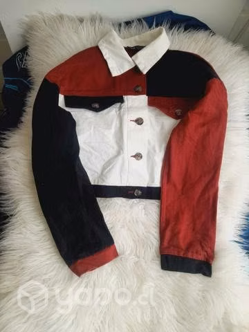 Linda chaqueta con tonos burdeo - Imagen 2