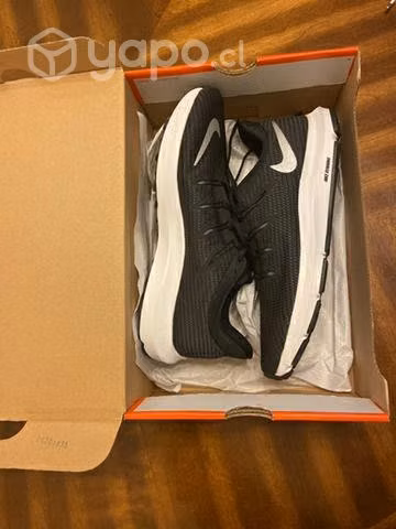 Nike Quest (nuevas sin uso)