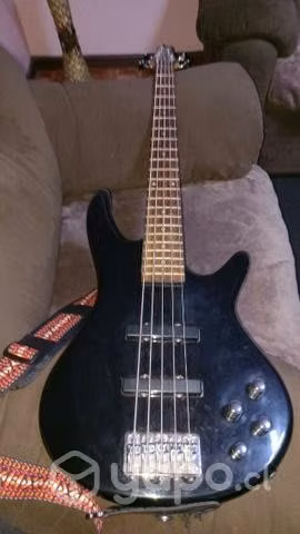 Bajo ibanez
