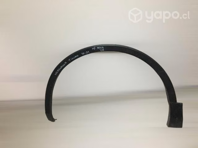 Moldura rueda lh volkwagen tiguan 2017 2021