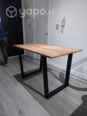 Mesa de madera de Roble y fierro 120x80