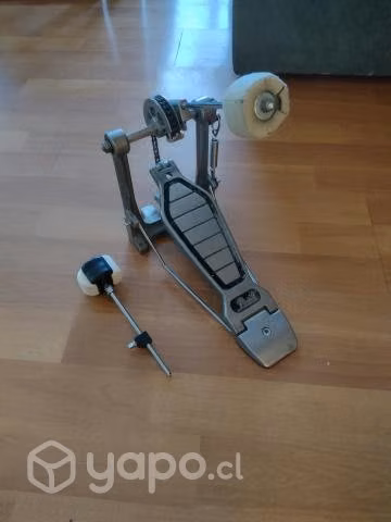 Pedal de bombo Pearl más maseta de bombo nueva. - Imagen 3