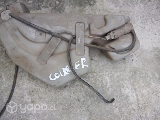 Ford fiesta courrier deposito agua limpiaparabrisa