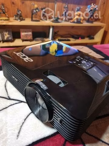 Proyector acer y telón 100 pulgadas