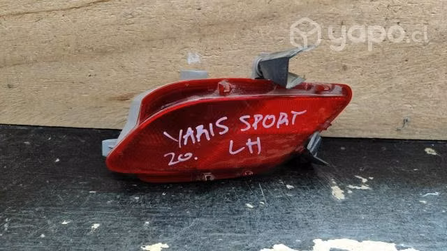 Reflectante Toyota Yaris sport 2020 LH /rgd01m02j