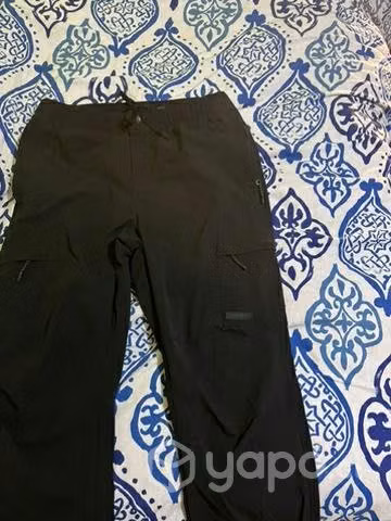 Pantalón cargo HyM - Imagen 3