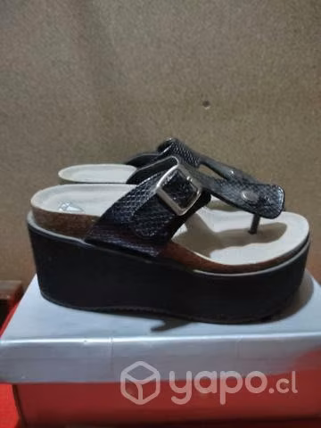 Zapatos poco uso