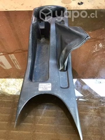 Consola central piso Toyota Hilux Revo 2018