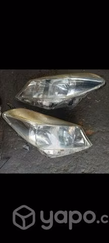 Ópticos toyota yaris sport 2013