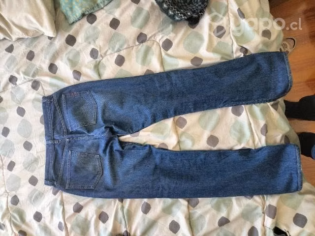 Jeans Diesel Hombre 29 como nuevos. Italianos.