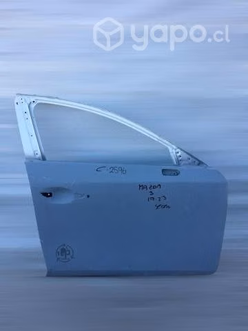 Puerta delantera rh mazda 