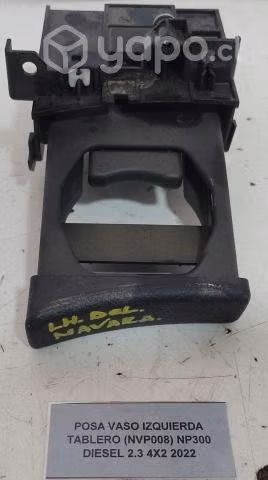 Posa Vaso Izq Tablero (NVP008) Nissan NP300 2022