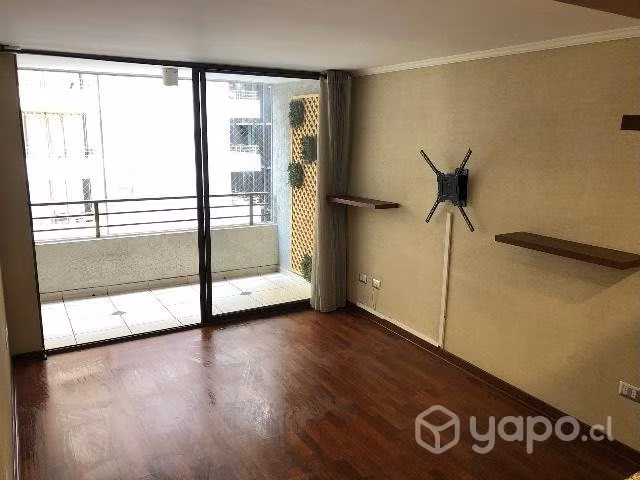 Depto. con amplio dormitorio en Santiago centro - Imagen 3