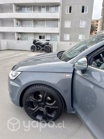 VENDO Audi A1 2016