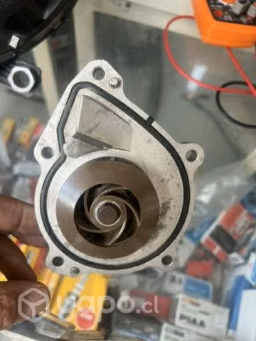 Bomba de agua Mini Cooper R56 2014 1.6 nueva sin u - Imagen 4