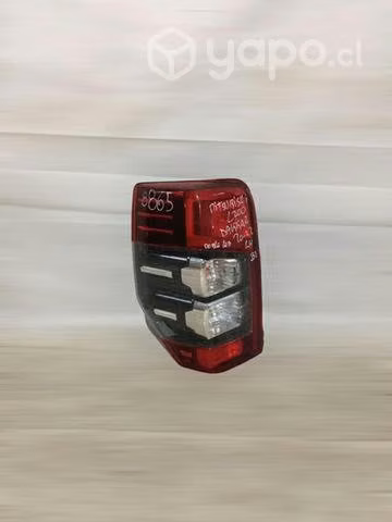 Foco trasero Lh Mitsubishi l