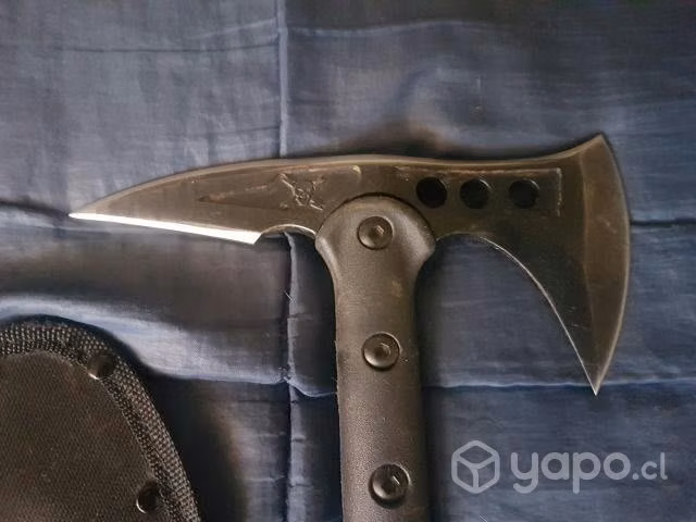 Hacha Tomahawk