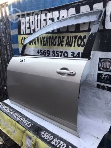 Puerta delantera izquierda Tiida