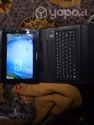 Permuto table lenovo con teclado por juegos ps4