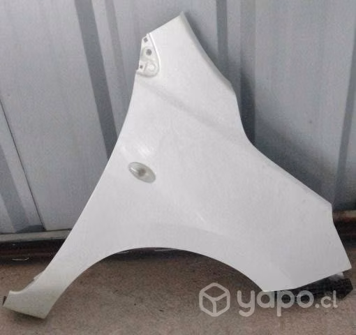 Tapabarro derecho suzuki celerio 15/21