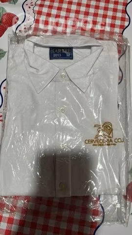 Camisas nuevas con logo