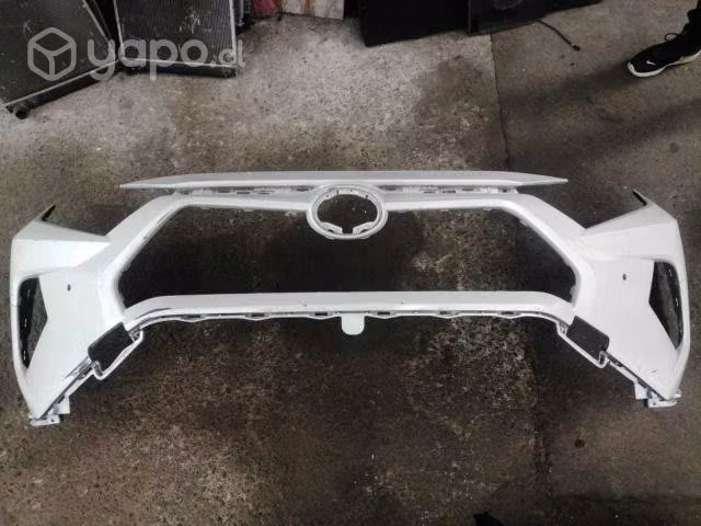 Parachoque delantero toyota rav4 2020 original