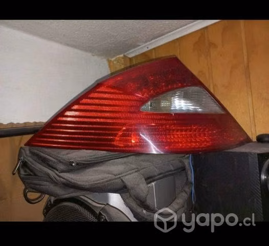 Foco mercedes benz Cls 320