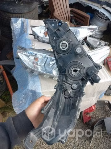 Óptico izquierdo Toyota Yaris 2018 2022 ORIGINAL