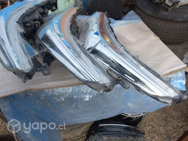 Óptico izquierdo Toyota Yaris 2018 2022 ORIGINAL