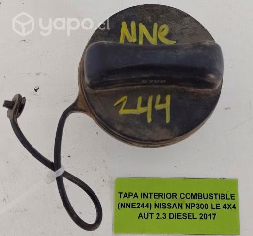 Tapa Interio Combust (NNE244) Nissan NP300 LE 2017